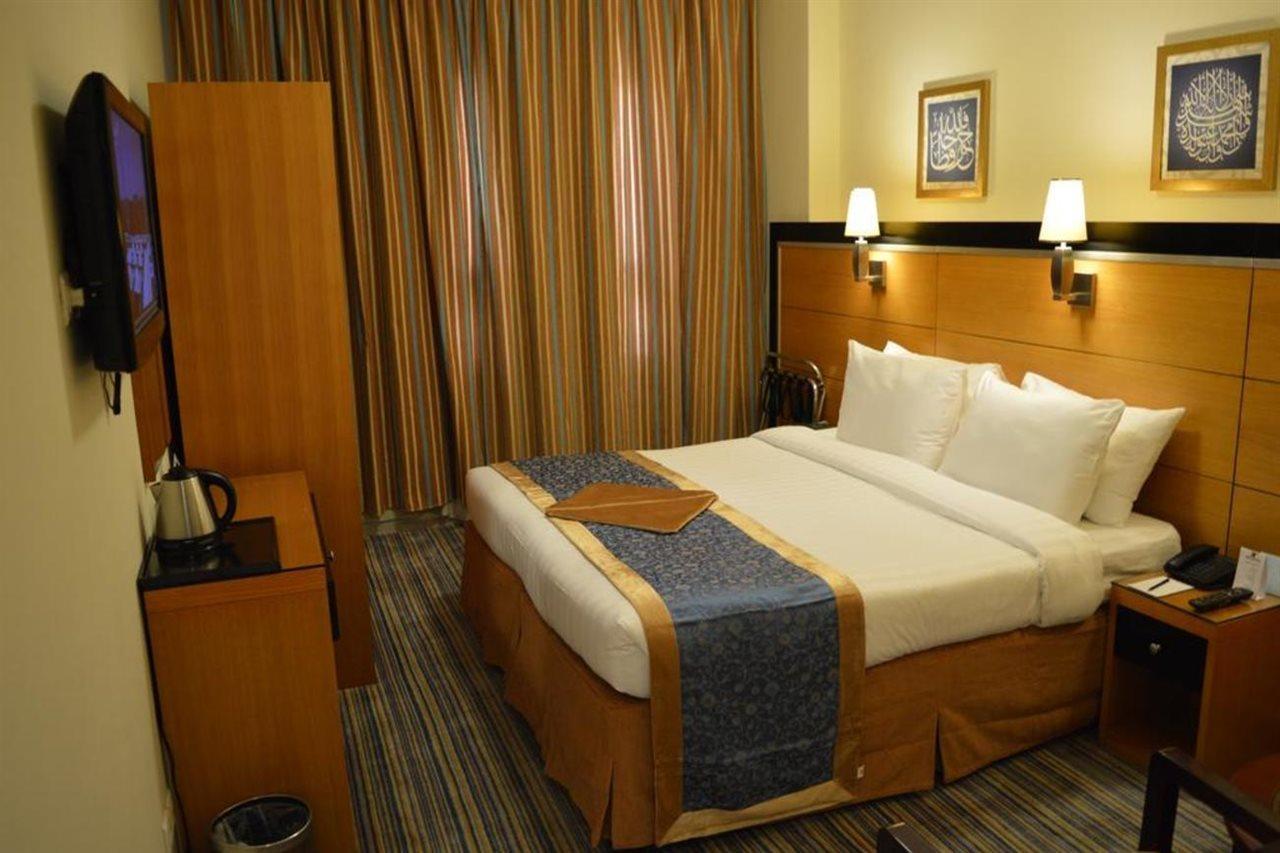 Durrah Al Eiman Hotel Medina Bagian luar foto