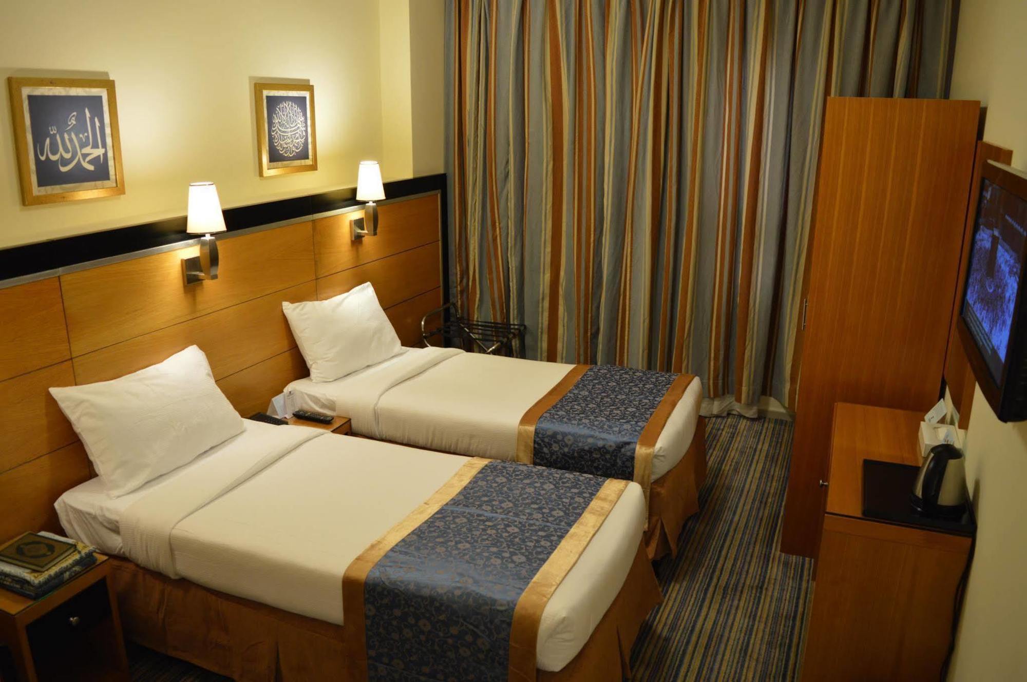 Durrah Al Eiman Hotel Medina Bagian luar foto